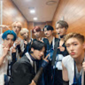 Meet your Posher, Hallie